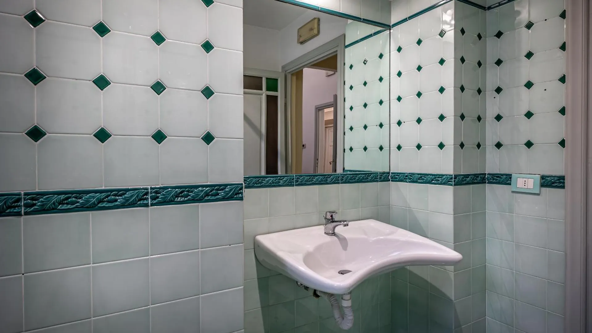 Yid Gramsci Apartment Florence